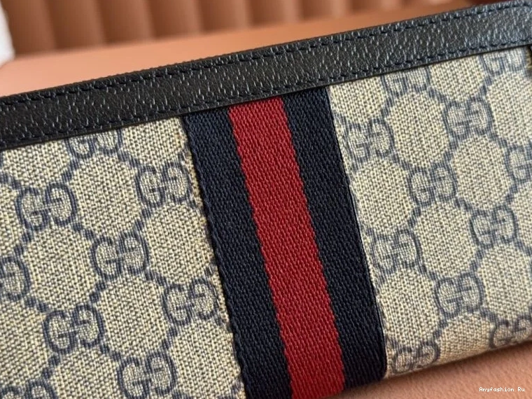 Versatile Gucci Purse 49506 Wallets 0803